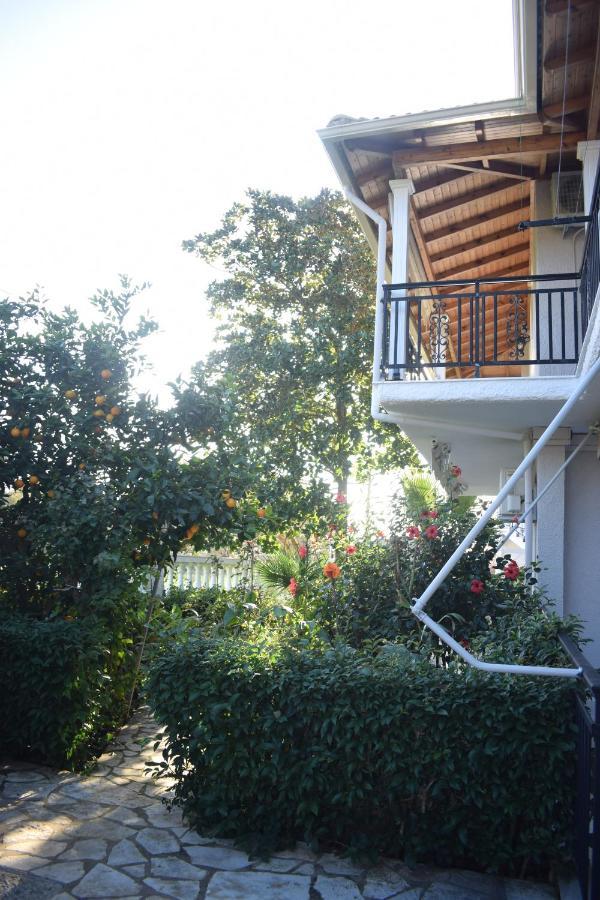 Nefeli Guest house